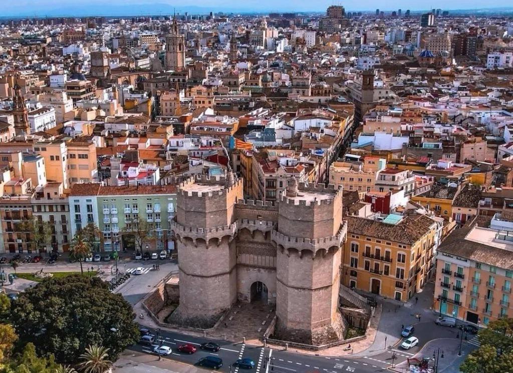 Bergamo Ciutat Vella Apartamento Valência Exterior foto